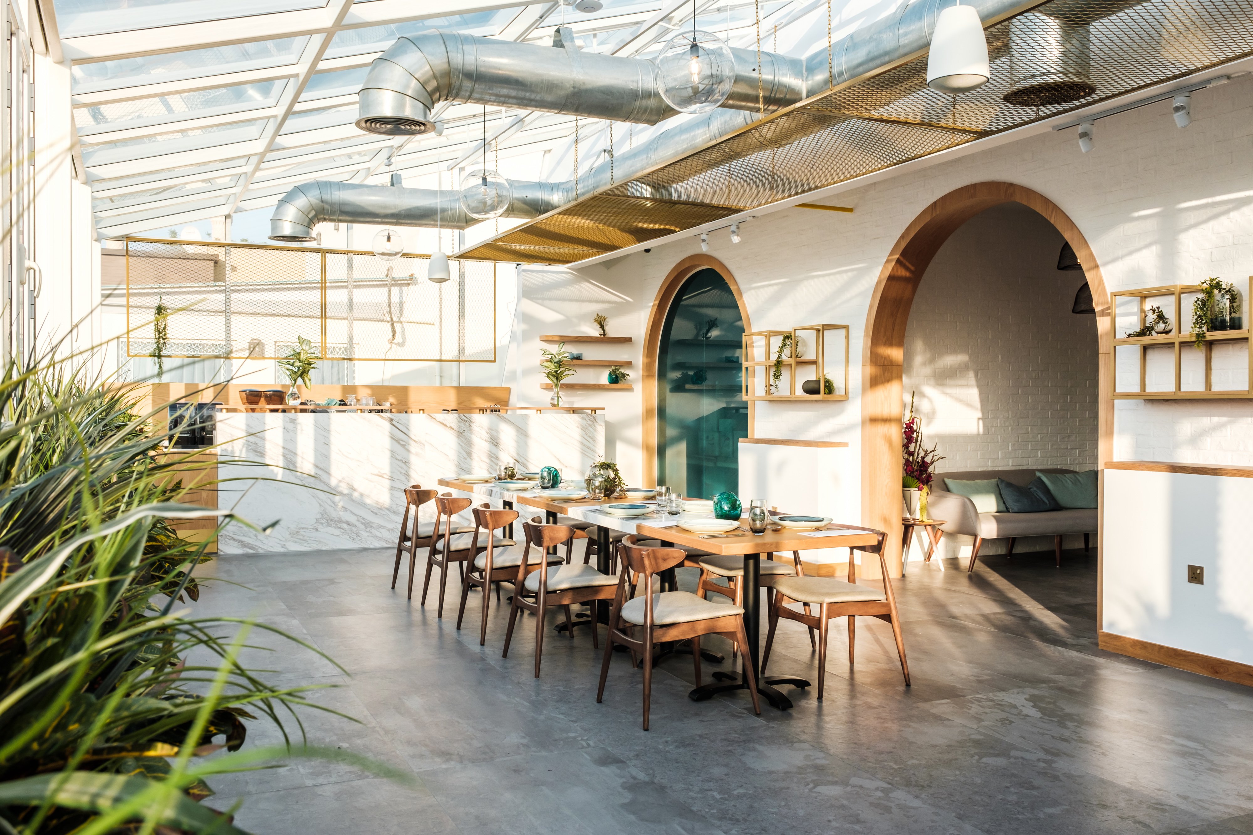Dubai's New 'It' Cafe & Lounge: Society - Amanqi